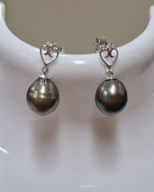 Heart Black Pearl Drop Earrings